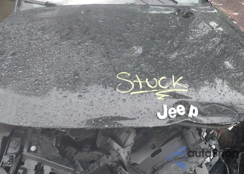 2021 Jeep Compass Latitude 4X4 z USA, uszkodzony, nr VIN 3C4NJDBB4MT506951